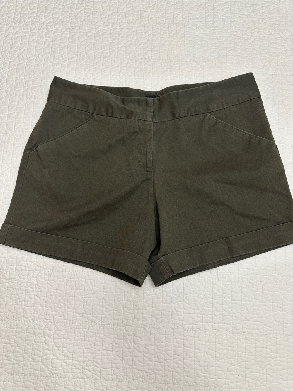 The Limited size 10 Women's Olive Green Stretch Chino Shorts Cuff